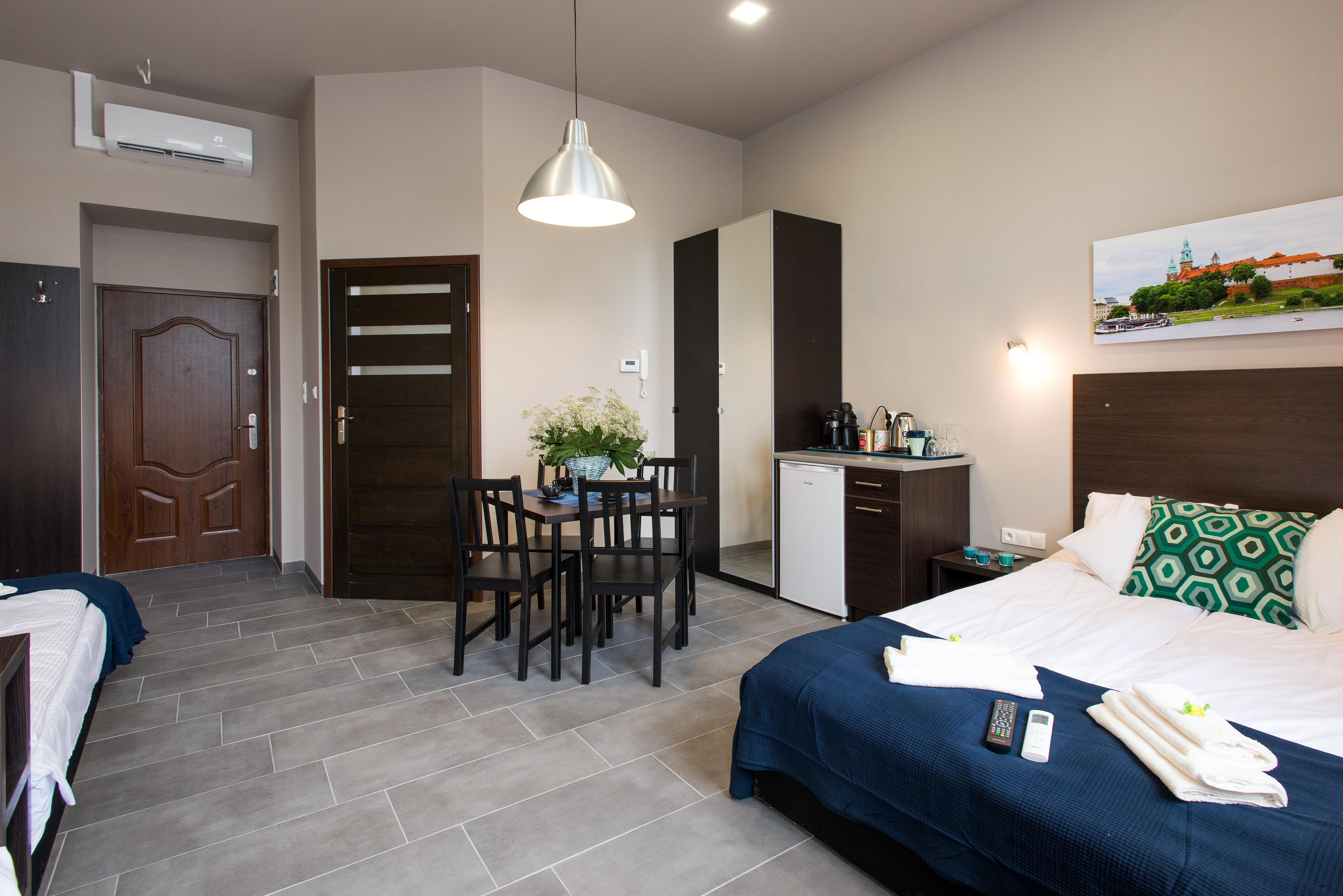 Aparthotel Happy Tower Cracovia Exterior foto