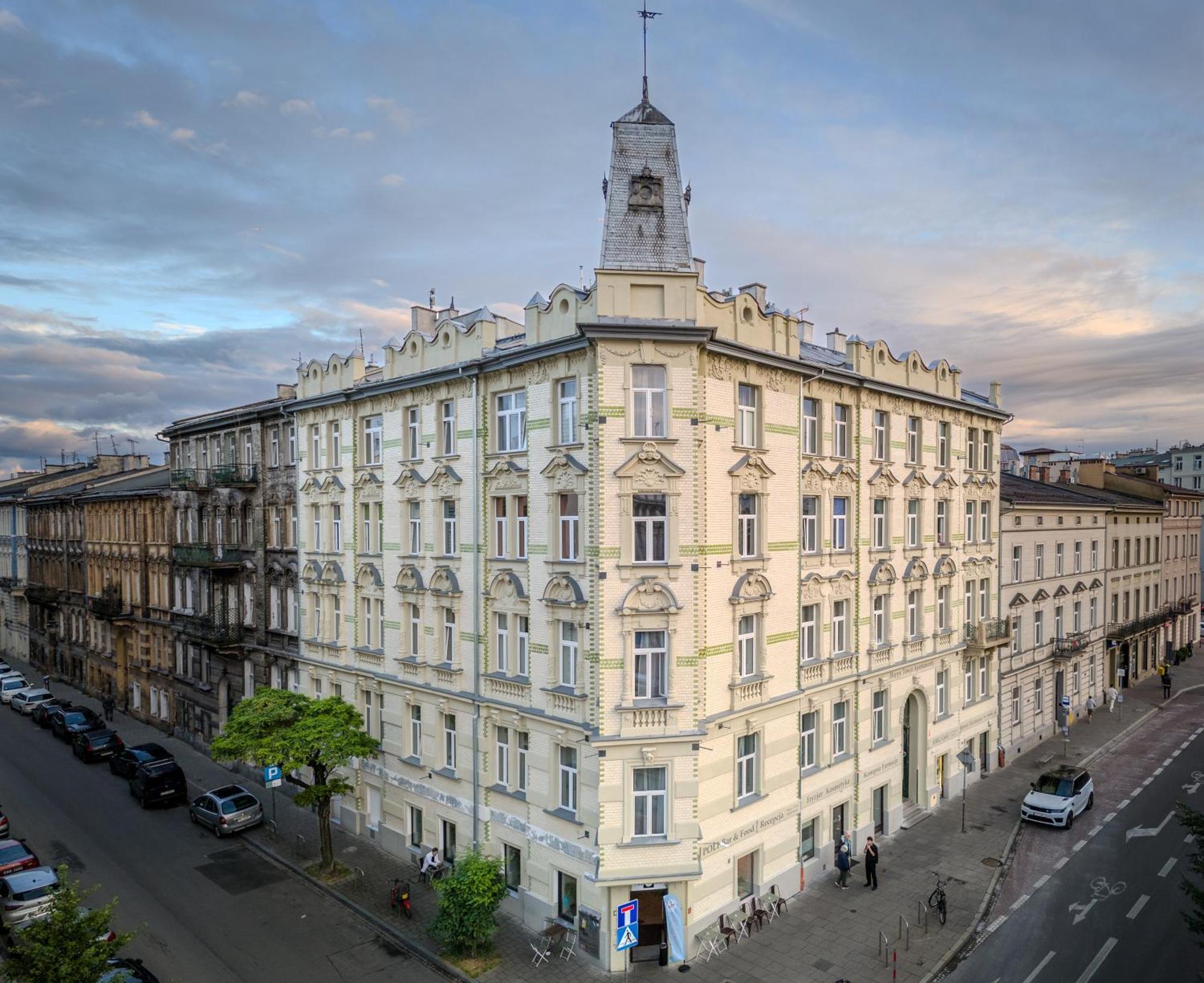 Aparthotel Happy Tower Cracovia Exterior foto